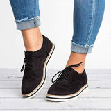 Oxford-Style Lace-Up Sneakers Women – Perforated Upper & Flat Platform Sole
