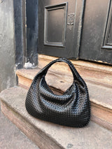 Image of Women's Woven Hobo Shoulder Bag