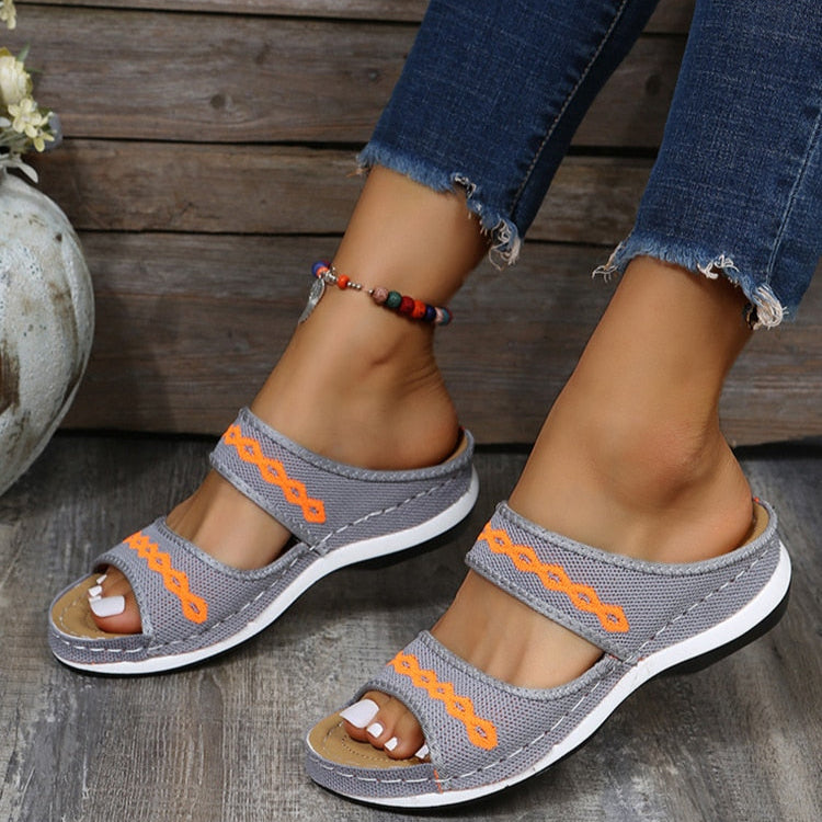 Everyday Sandals Women - Open-Toe Design & Layered Sole