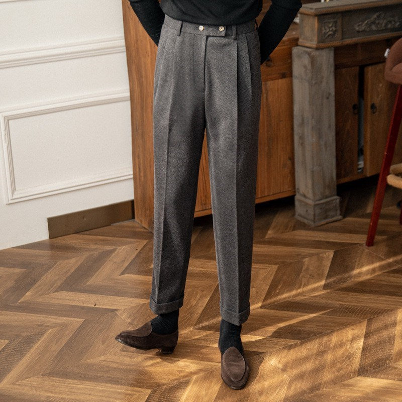 Pantalon à taille haute pour homme avec motif chevrons