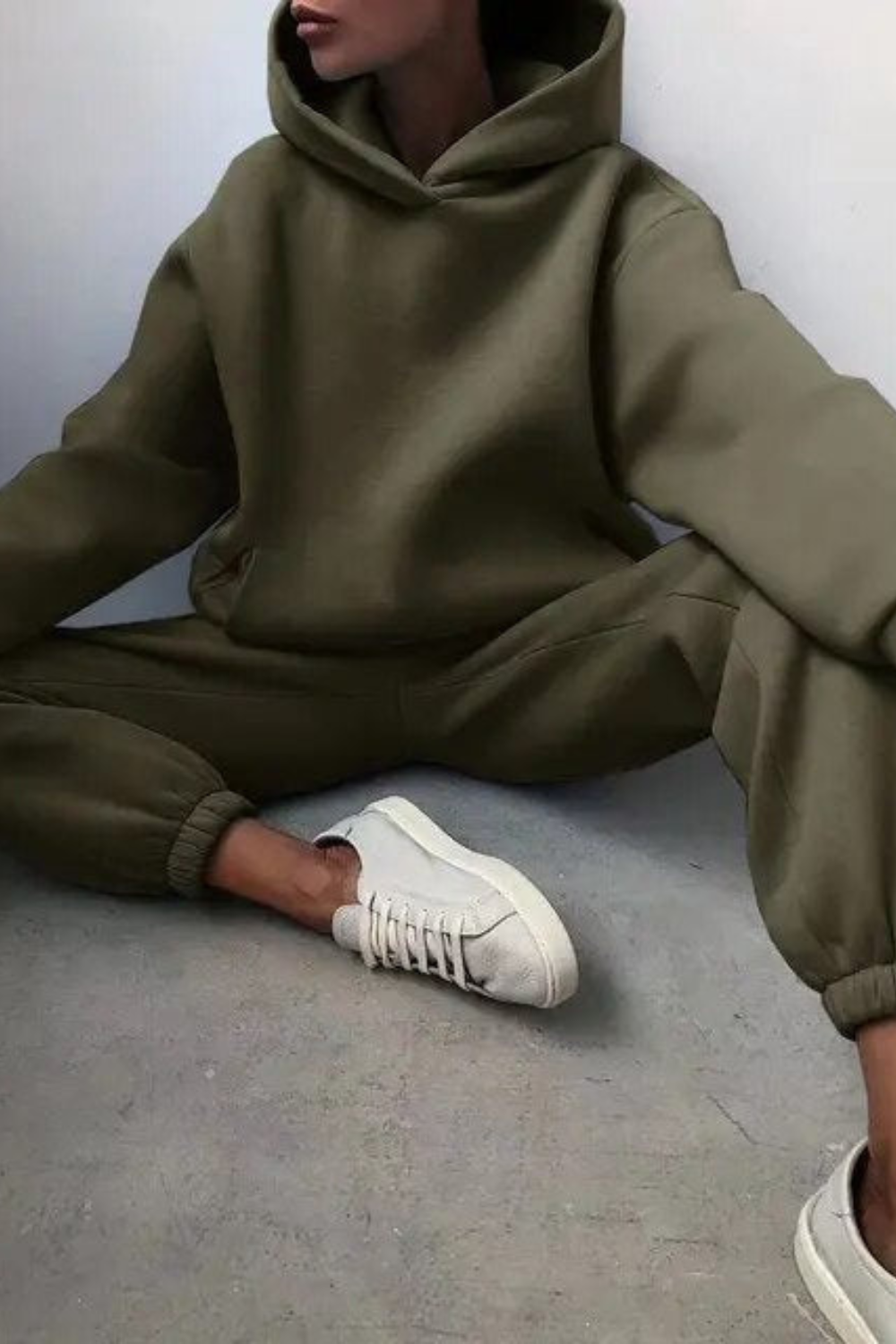 Hoodie and Sweatpants Set for Women
