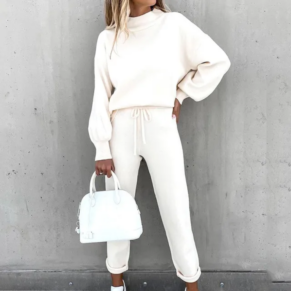 Matching Tracksuit with Side Pockets for Women