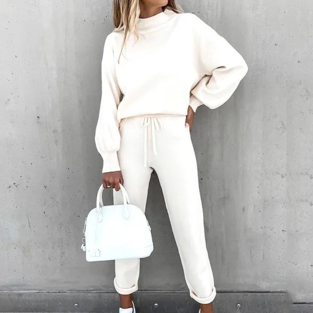 Matching Tracksuit with Side Pockets for Women