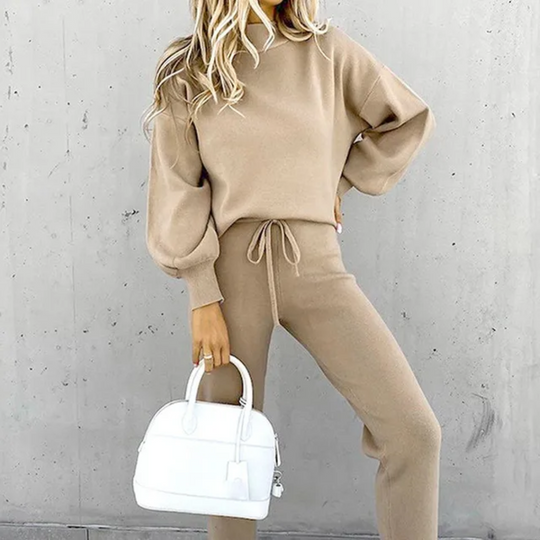 Matching Tracksuit with Side Pockets for Women