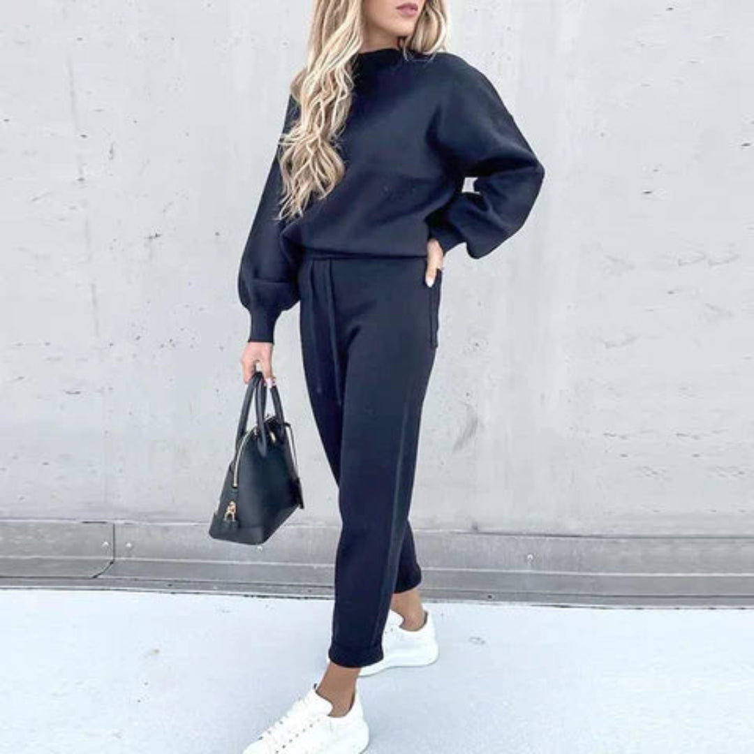 Matching Tracksuit with Side Pockets for Women