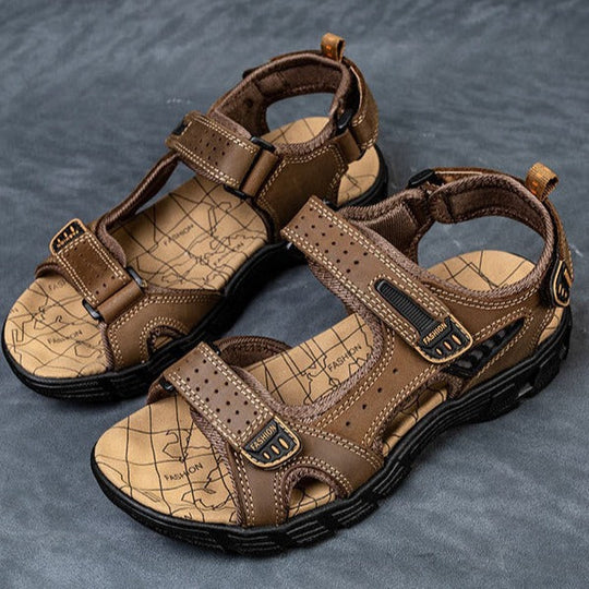 Adjustable Strap Sandals Men – Shaped Sole & Textured Footbed