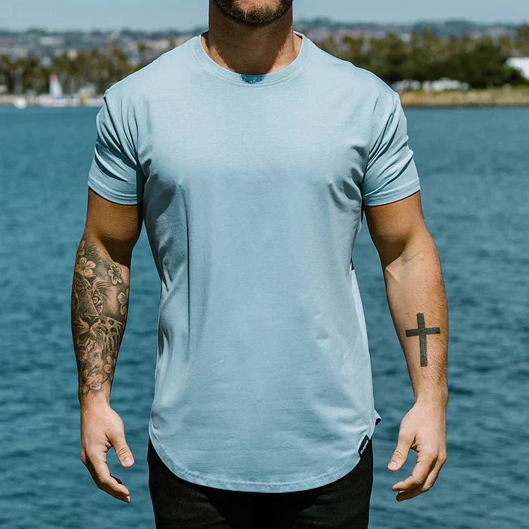Fitted Short-Sleeve T-Shirt Men – Panel Structure, Refined Surface