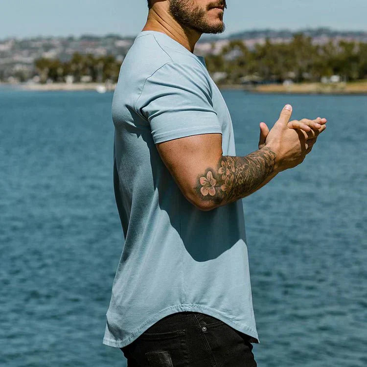 Fitted Short-Sleeve T-Shirt Men – Panel Structure, Refined Surface