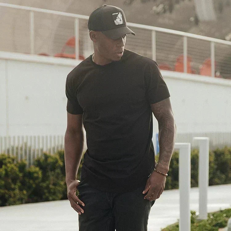 Fitted Short-Sleeve T-Shirt Men – Panel Structure, Refined Surface