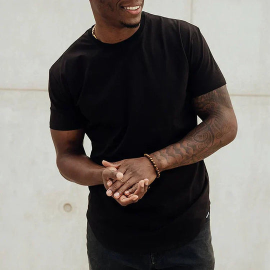 Fitted Short-Sleeve T-Shirt Men – Panel Structure, Refined Surface