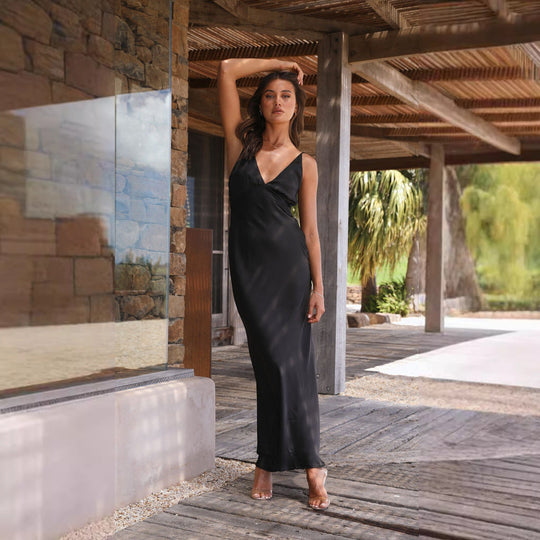 Satin Look Maxi Dress Women – Sleeveless Cut & Full-Length Shape