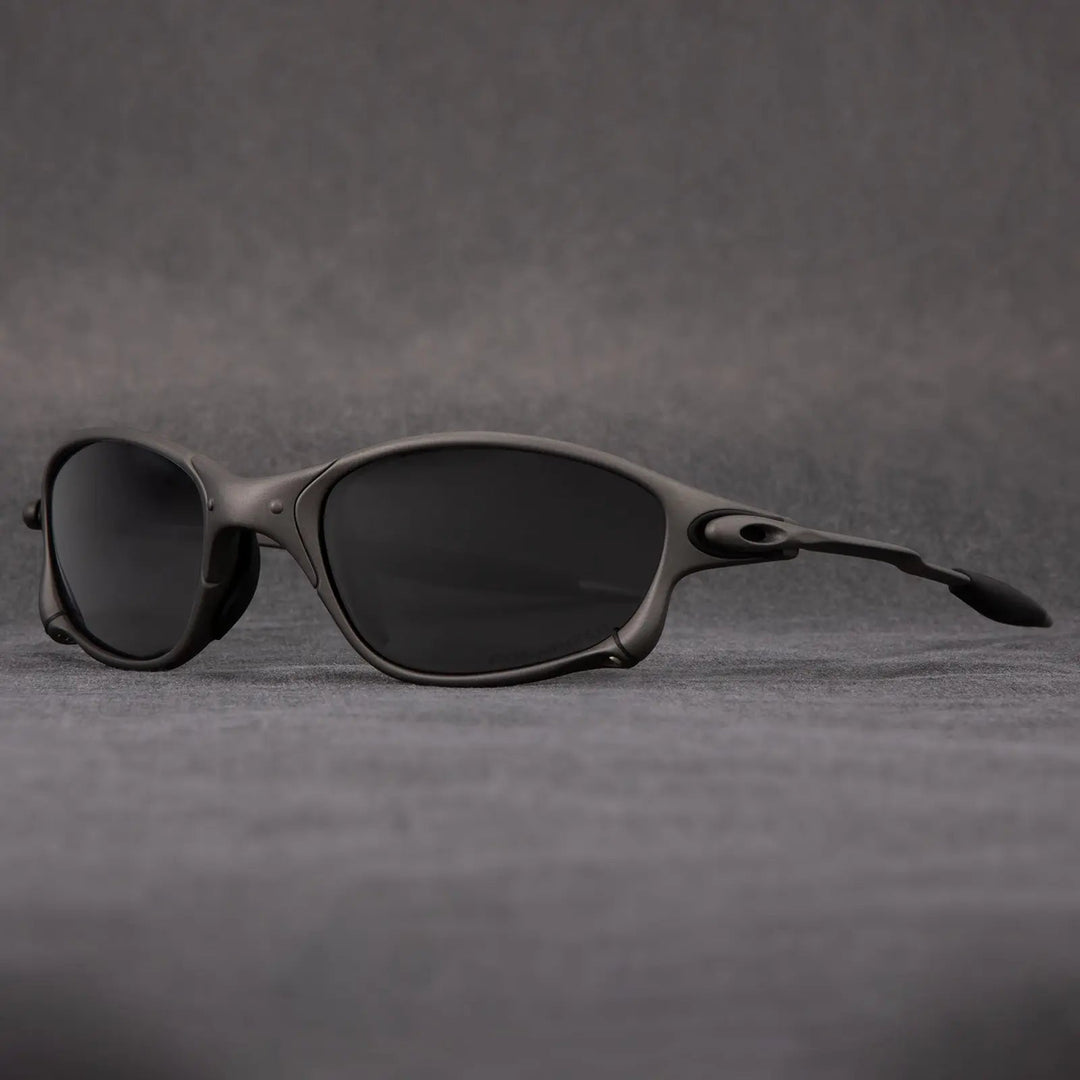 Wraparound Sunglasses Unisex – Curved Mirrored Lens