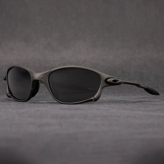 Wraparound Sunglasses Unisex – Curved Mirrored Lens