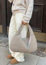 Image of Women's Woven Hobo Shoulder Bag